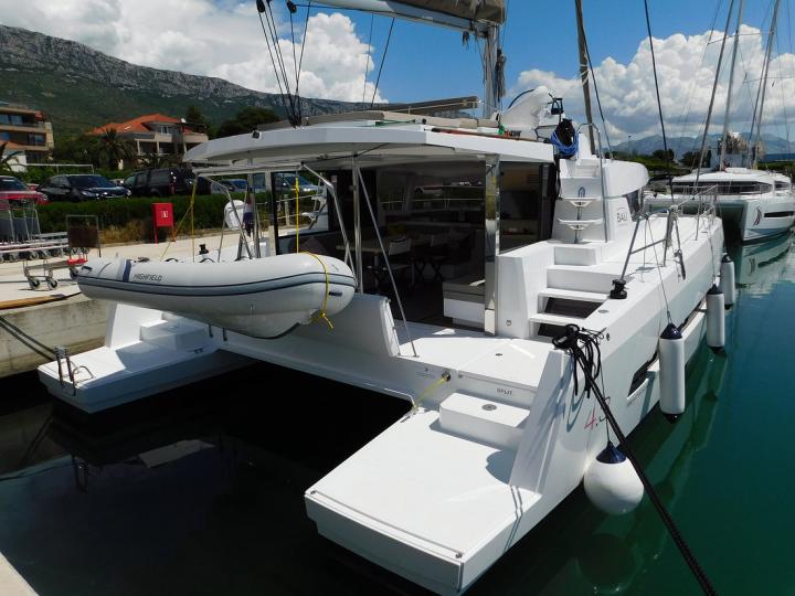Beautiful 43ft catamaran for rent - the La Vie En Rose yacht charter in Dubrovnik, Croatia.