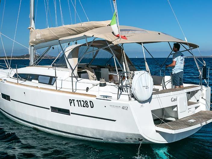 Discover sailing aboard the 42ft Gavi boat for rent in Portisco, Italy.