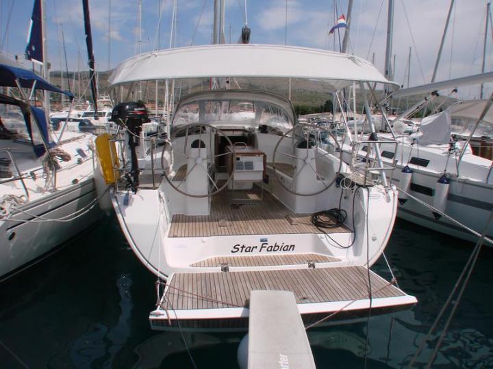 Explore the amazing Split and Dalmatia, Croatia on a boat for rent. Book a yacht charter.