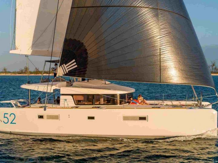 Catamaran for rent in Palma, Spain - El Presidente for up to 12 guests.