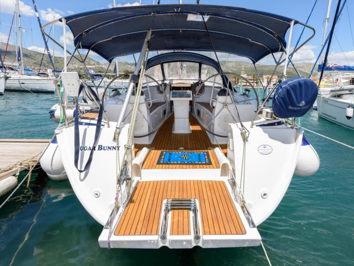 Rent a boat in Trogir, Croatia - the Sugar Bunny yacht charter.