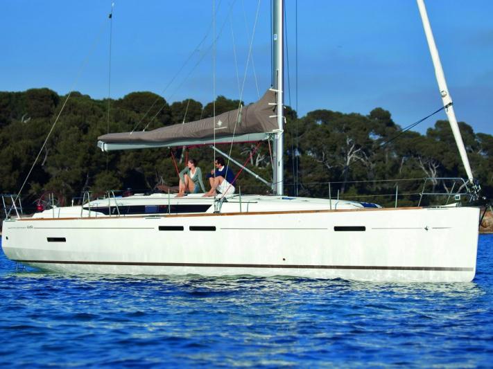 Superior yacht charter in Croatia, Split region - an 8 guest yacht for your Adriatic sailing dreams!