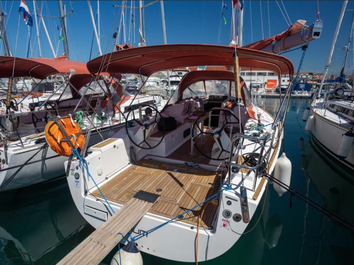 The perfect yacht charter in Split, Croatia!