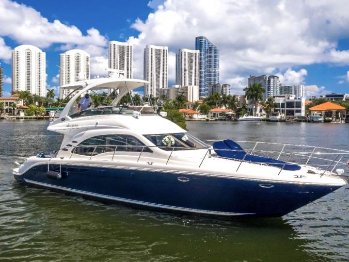 Luxury Yachting Experience! 56' SeaRay