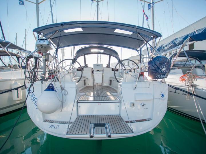 Private boat for rent in Dubrovnik, Croatia for up to 8 guests.