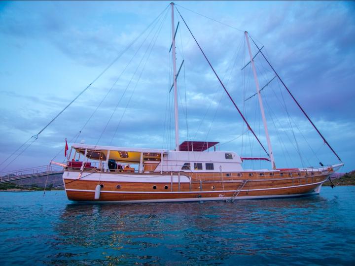 This wonderful deluxe  gulet is 32 meters long and for 16 guests.