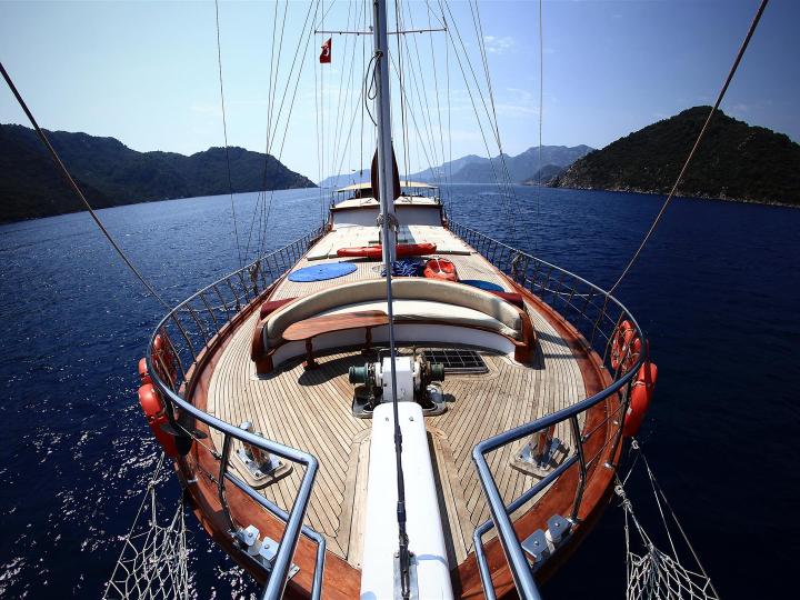 This wonderful luxury gulet  sailing at the coasts of aegean and Mediterranean is 34 meters long and for 22 people