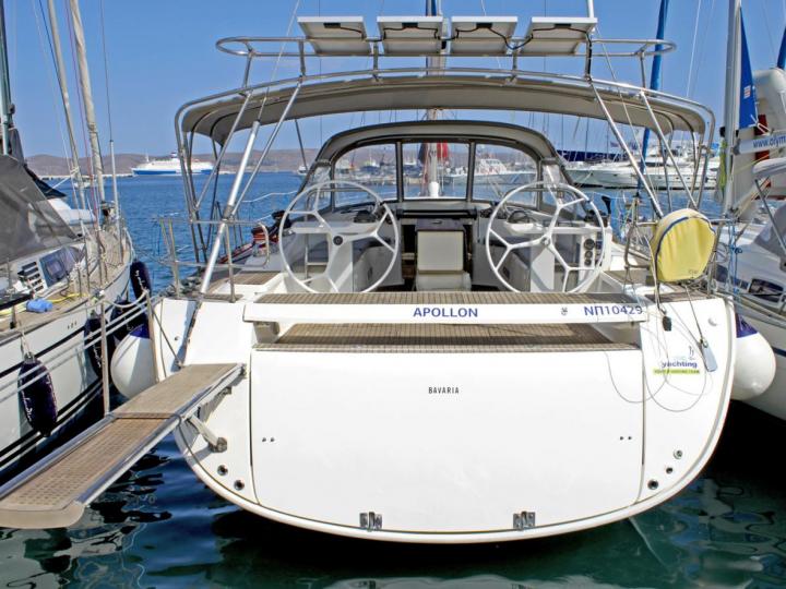Gorgeous yacht charter in Lavrio, Greece - rent a sail boat for up to 10 guests.