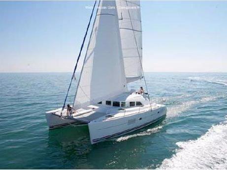 Milazzo, Italy boat rental - discover vacation on a boat for up to 8 guests.
