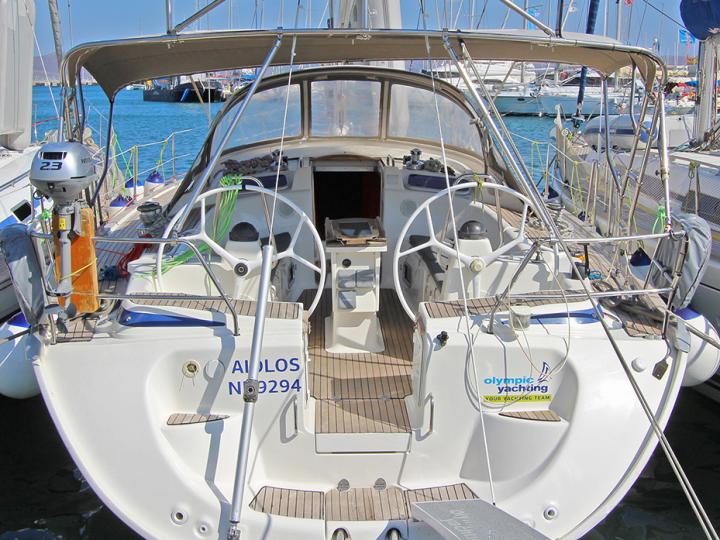 Excellent boat rental in Lavrio, Greece - the AIOLOS yacht charter