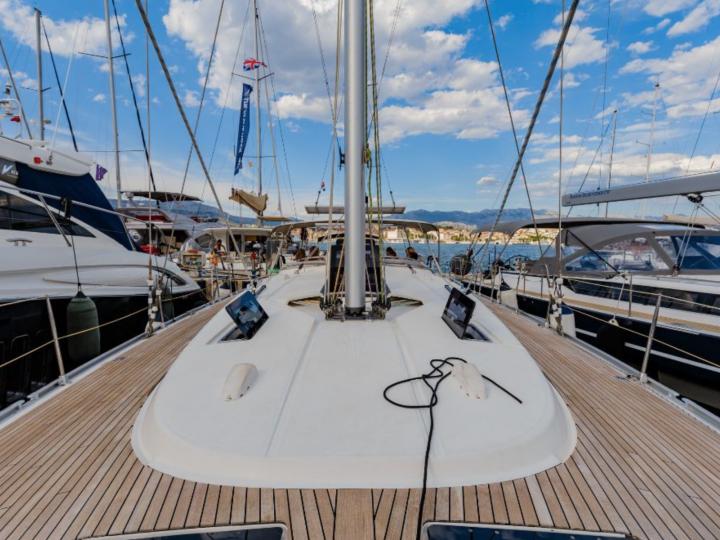 Top sailing yacht for rent in Split, Croatia, for up to 8 guests!