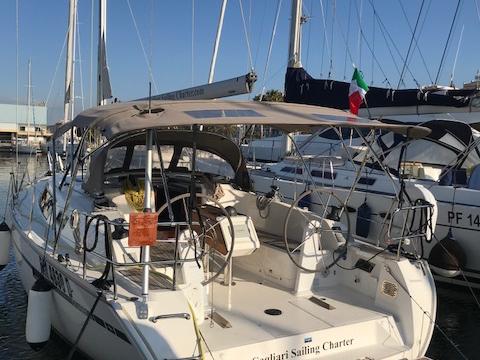 Sail boat for rent in Portisco, Italy. Enjoy a great yacht charter for 6 guests.