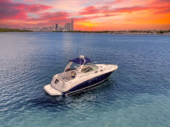 Searay 33 ft Miami and Bimini Rental